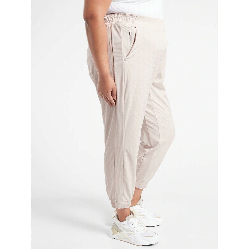 NEW Athleta Brooklyn Textured Joggers Pants Beige Tan Women's Plus Size 24